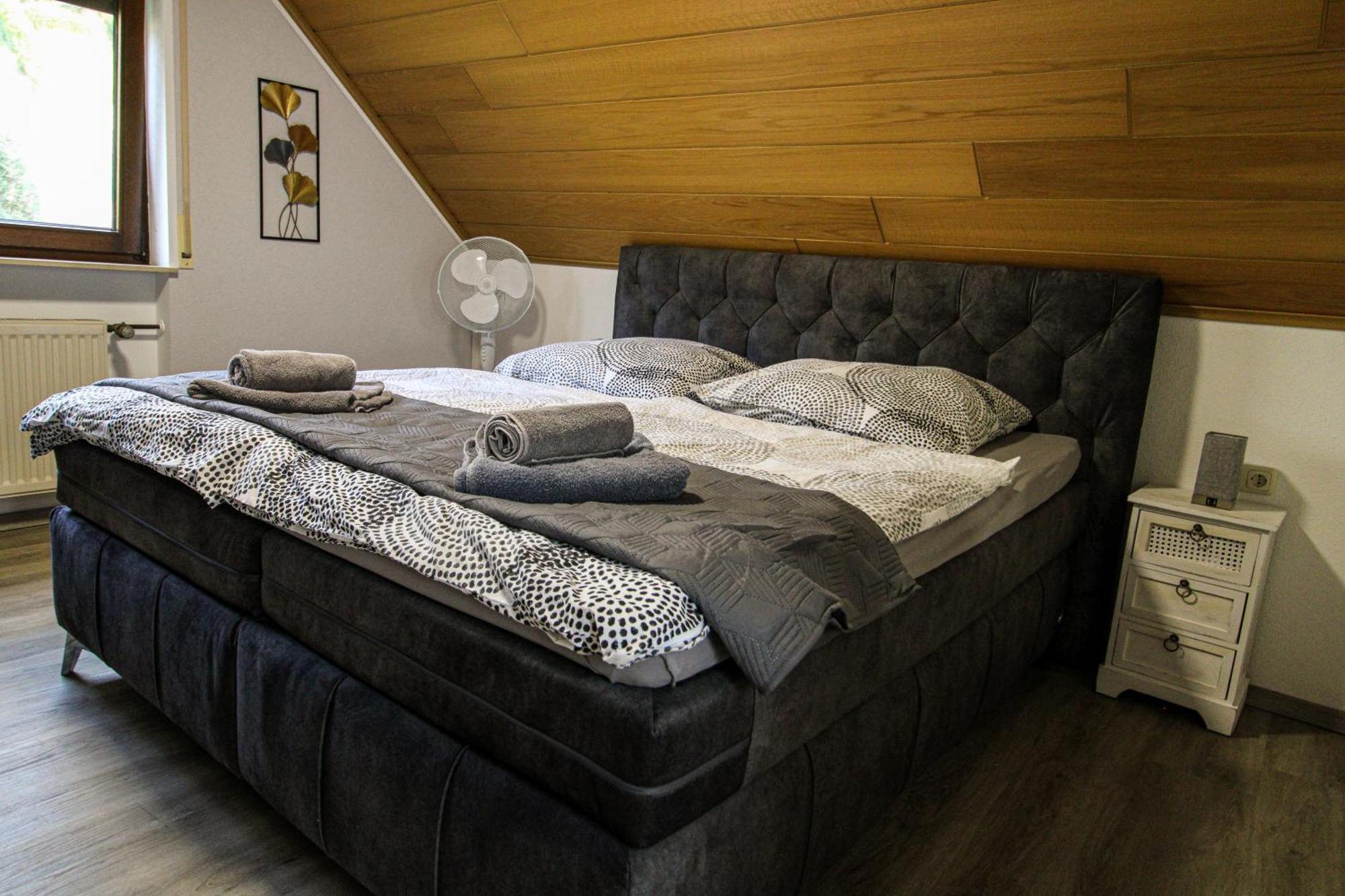 Stilvolle Wellness-Ferienwohnung In Neef Whirlpool, Sauna, Grill, Fitness, Billard & Moselblick Exterior foto