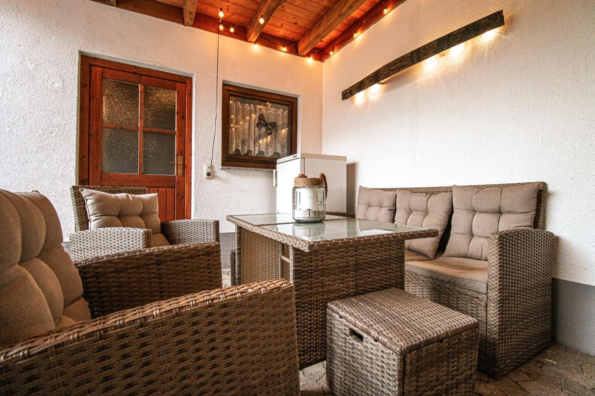 Stilvolle Wellness-Ferienwohnung In Neef Whirlpool, Sauna, Grill, Fitness, Billard & Moselblick Exterior foto
