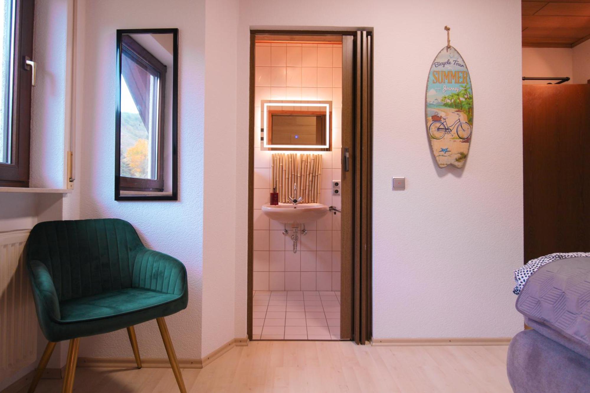 Stilvolle Wellness-Ferienwohnung In Neef Whirlpool, Sauna, Grill, Fitness, Billard & Moselblick Exterior foto