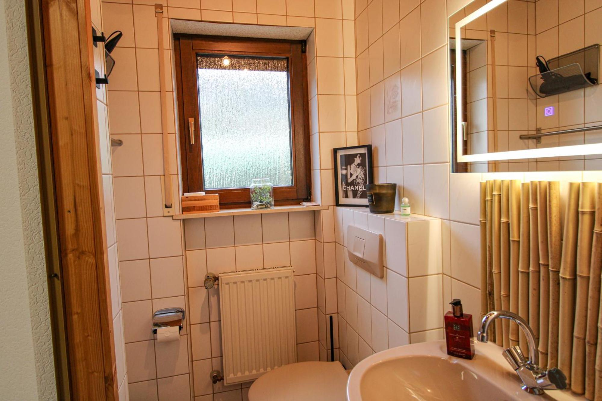 Stilvolle Wellness-Ferienwohnung In Neef Whirlpool, Sauna, Grill, Fitness, Billard & Moselblick Exterior foto