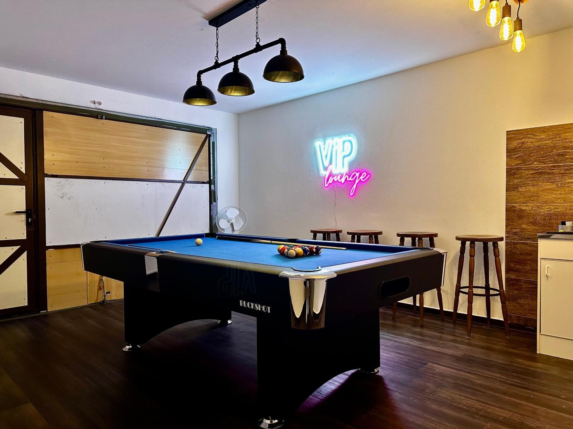 Stilvolle Wellness-Ferienwohnung In Neef Whirlpool, Sauna, Grill, Fitness, Billard & Moselblick Exterior foto