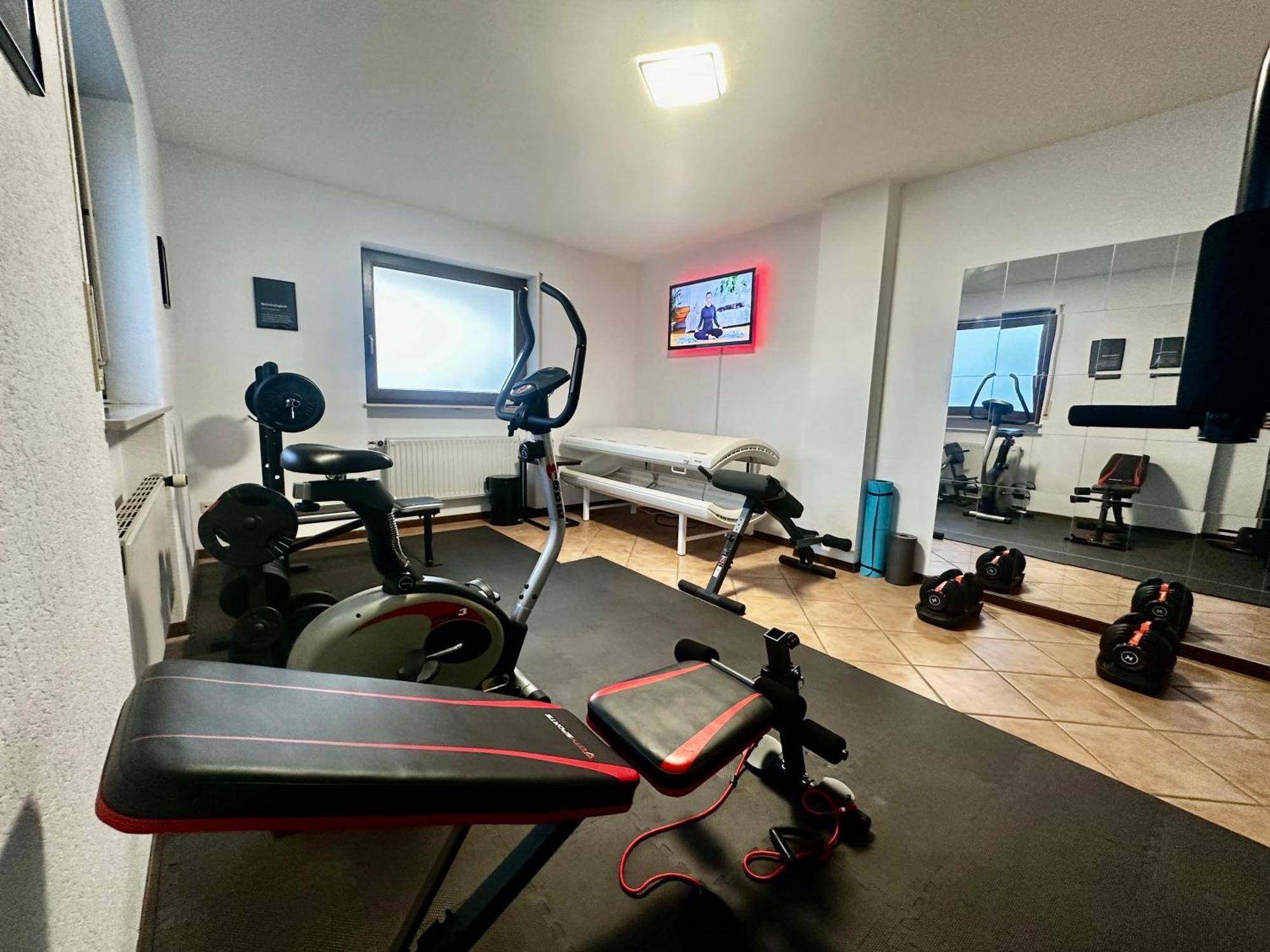 Stilvolle Wellness-Ferienwohnung In Neef Whirlpool, Sauna, Grill, Fitness, Billard & Moselblick Exterior foto