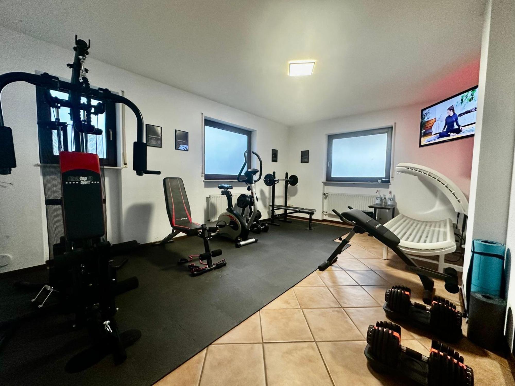 Stilvolle Wellness-Ferienwohnung In Neef Whirlpool, Sauna, Grill, Fitness, Billard & Moselblick Exterior foto